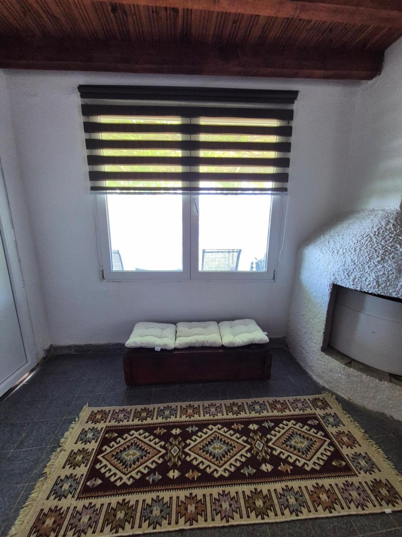 Old House, Skadar